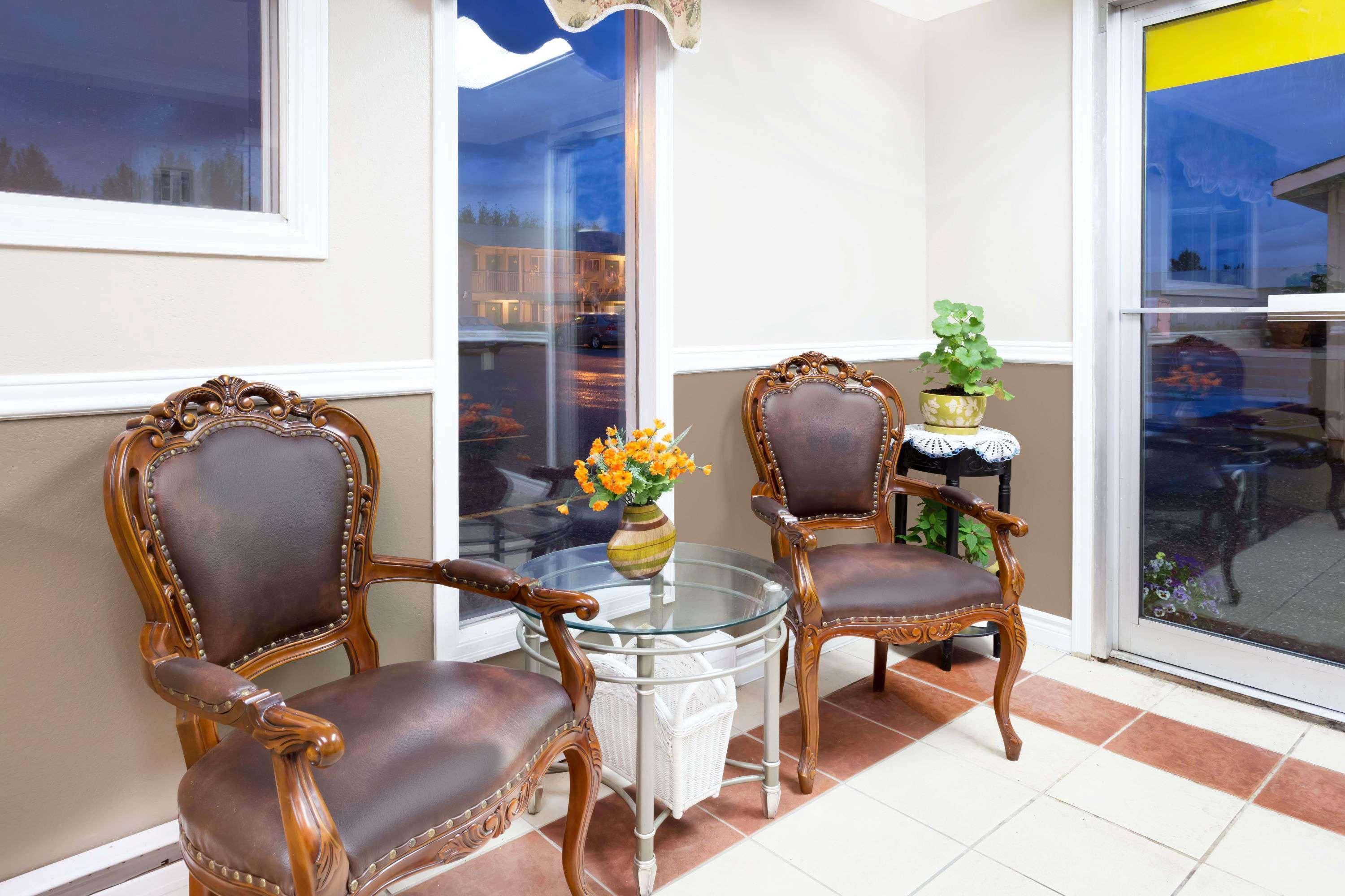 Super 8 By Wyndham Quesnel Bc Hotel Ngoại thất bức ảnh
